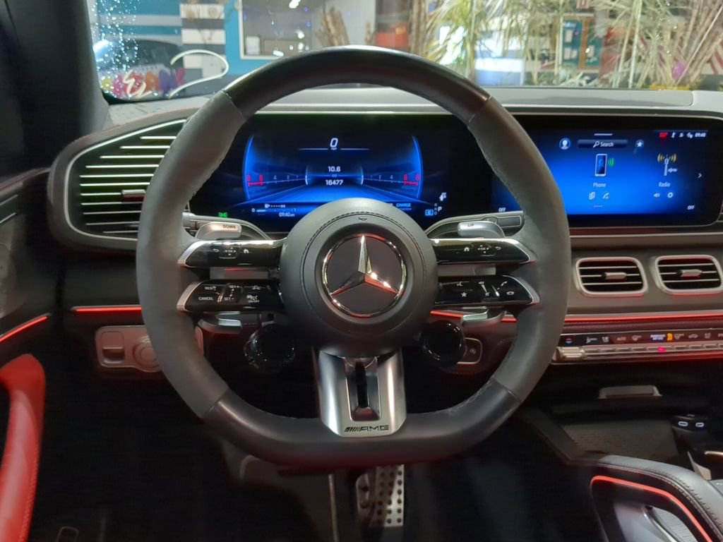 Used 2024 Mercedes-Benz GLE 53 AMG 4MATIC image 2