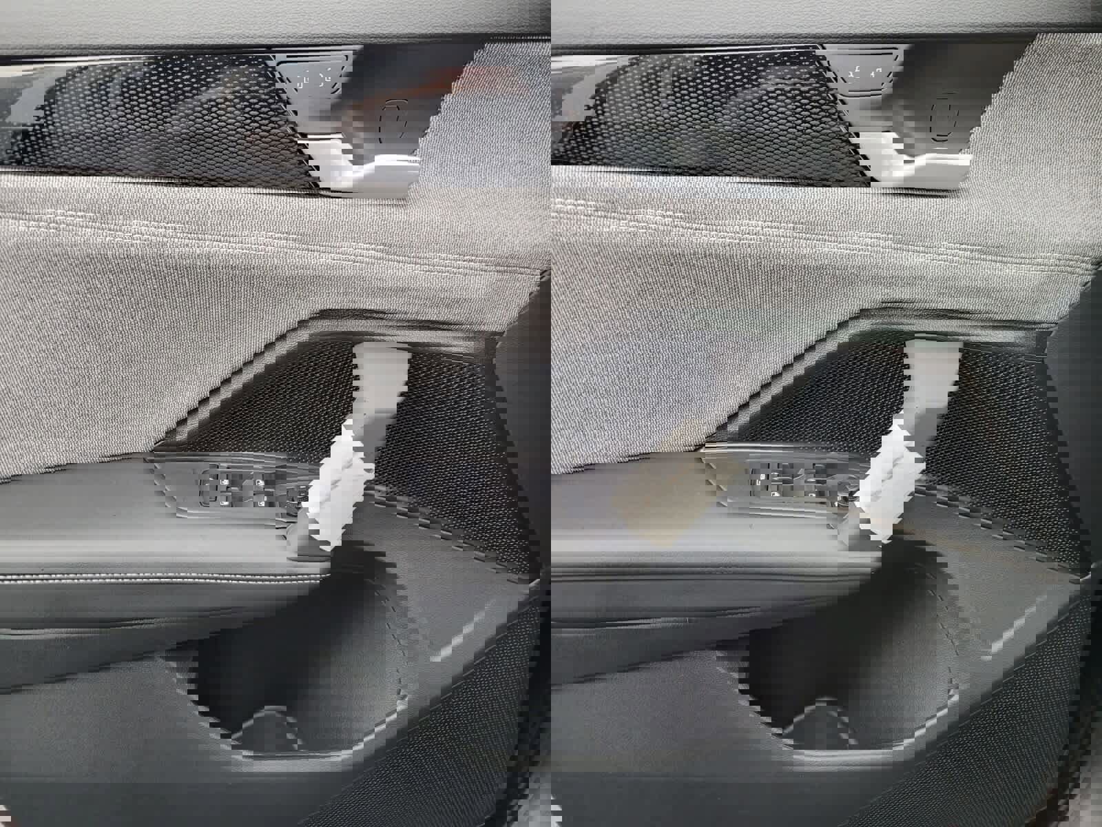 New 2025 Volkswagen Tiguan S image 5