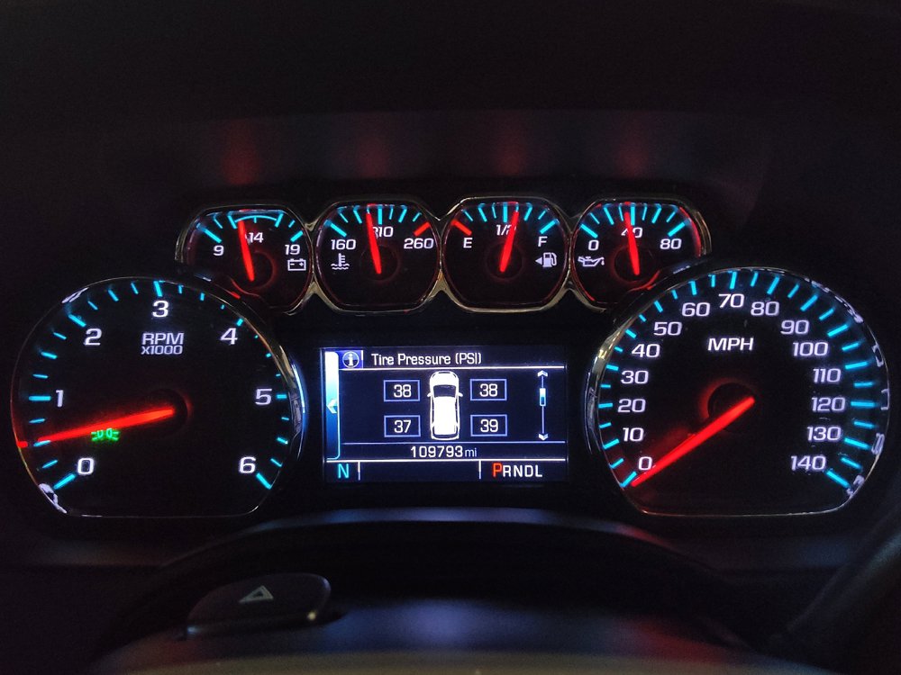 Used 2018 Chevrolet Tahoe LS w/ All-Season Package RWD image 23
