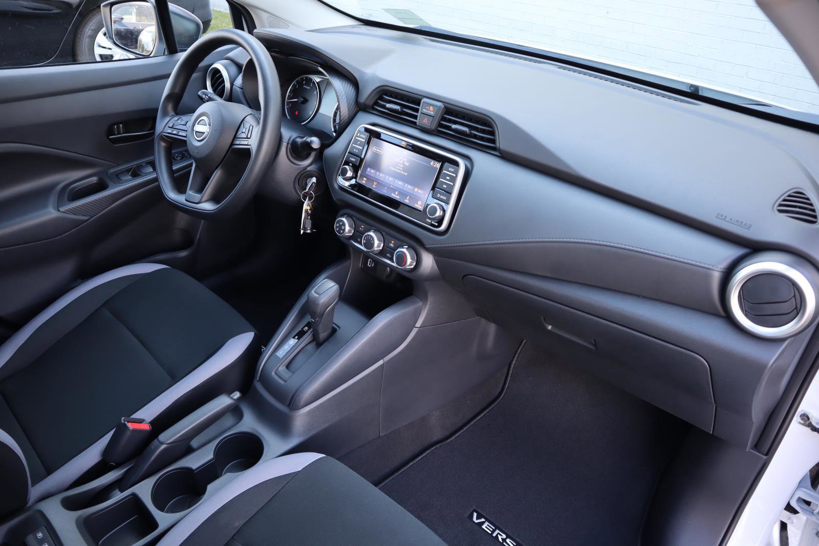Used 2025 Nissan Versa S w/ Trunk Package image 9