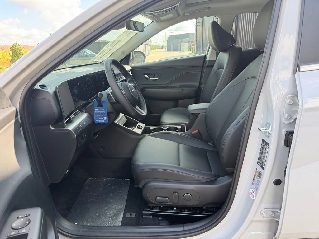 New 2026 Hyundai Kona Limited FWD image 12