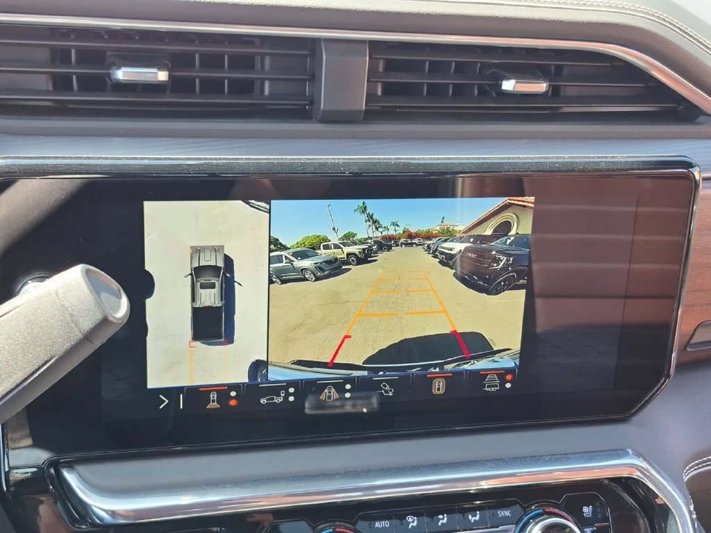 Certified 2025 GMC Sierra 3500 Denali Ultimate AWD/4WD image 13