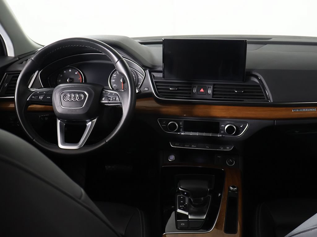 Used 2023 Audi Q5 2.0T Premium w/ Convenience Package AWD/4WD image 33