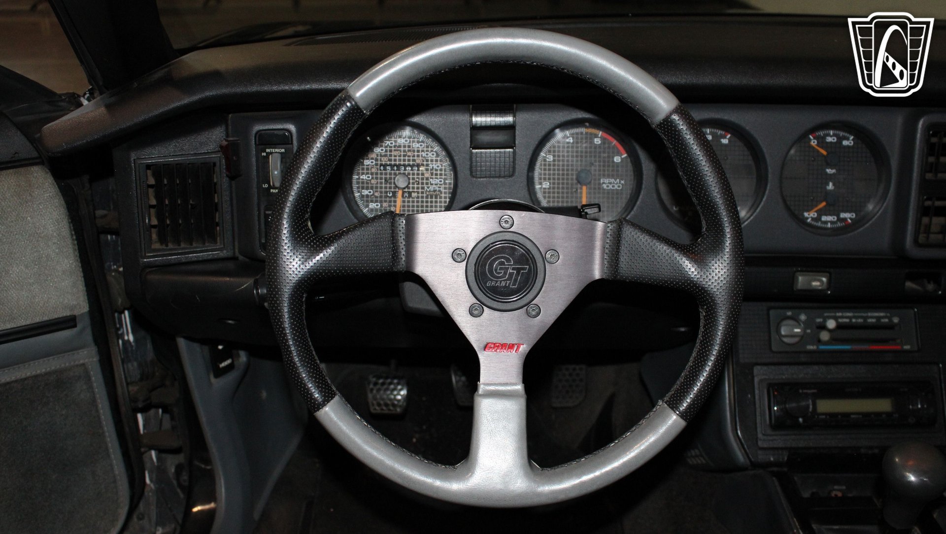 Used 1992 Pontiac Firebird Convertible RWD image 7