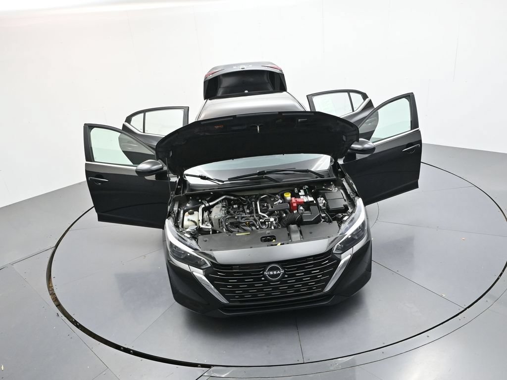 Used 2024 Nissan Sentra SV FWD image 32