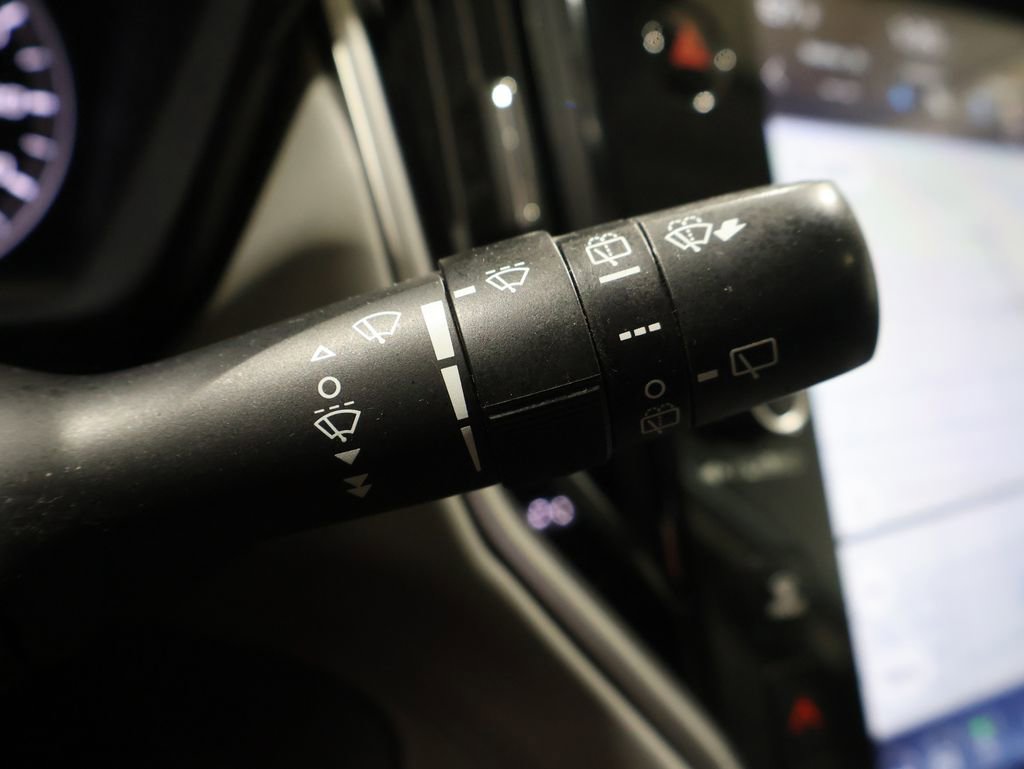 Used 2023 Subaru Outback Premium image 37