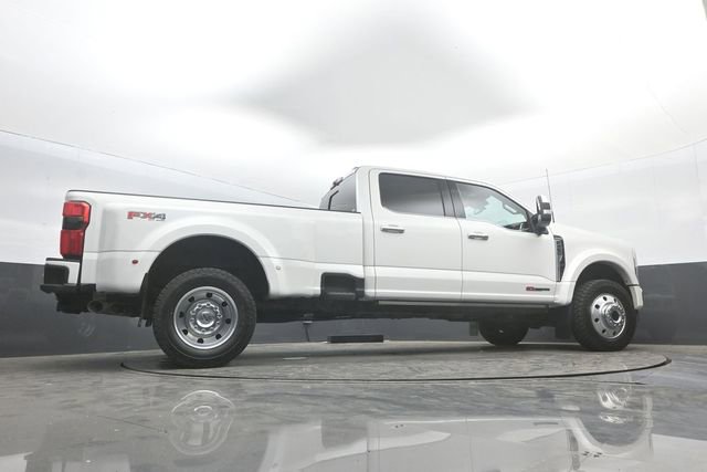 Certified 2024 Ford F450 Platinum w/ FX4 Off-Road Package AWD/4WD image 34