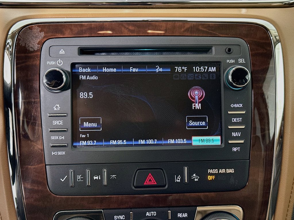 Used 2015 Buick Enclave Leather FWD image 15