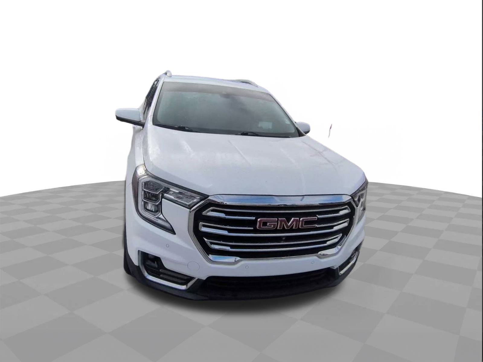 Certified 2022 GMC Terrain SLT w/ Tech Package image 3