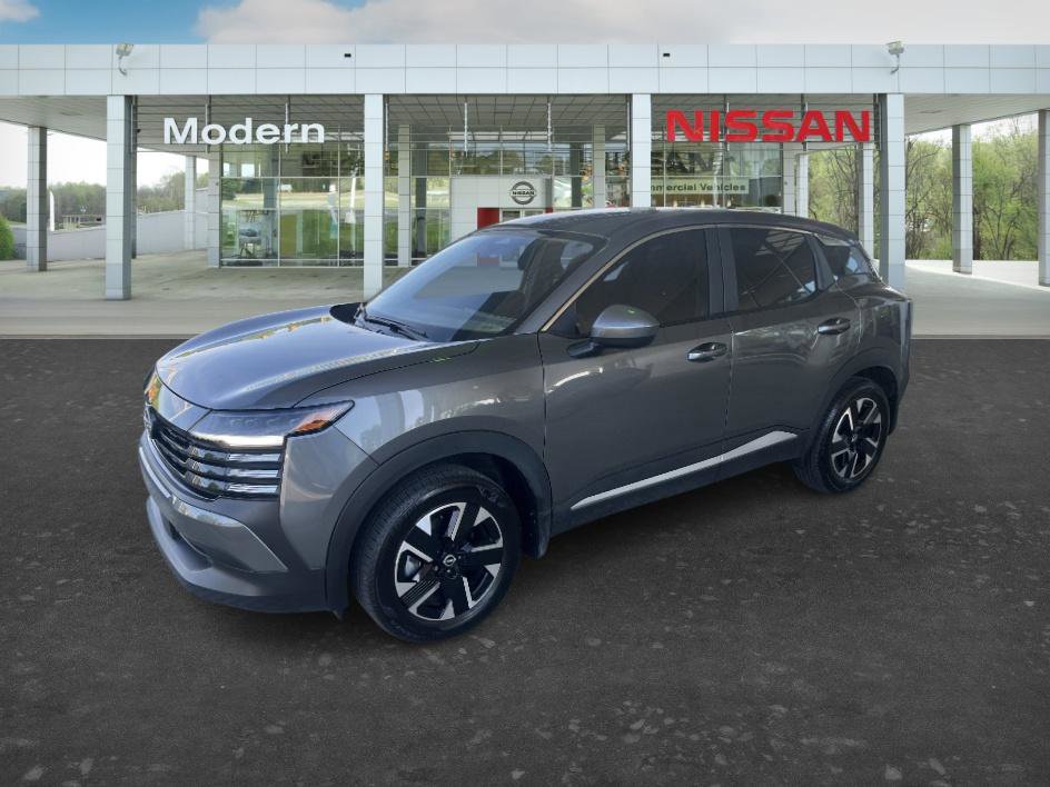 Certified 2025 Nissan Kicks SV image 4