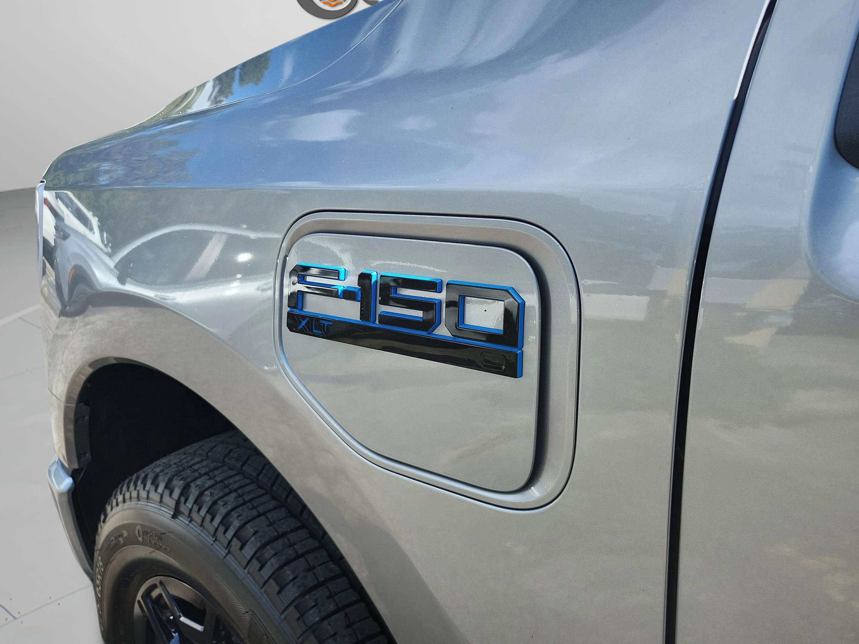 New 2025 Ford F150 Lightning XLT image 21