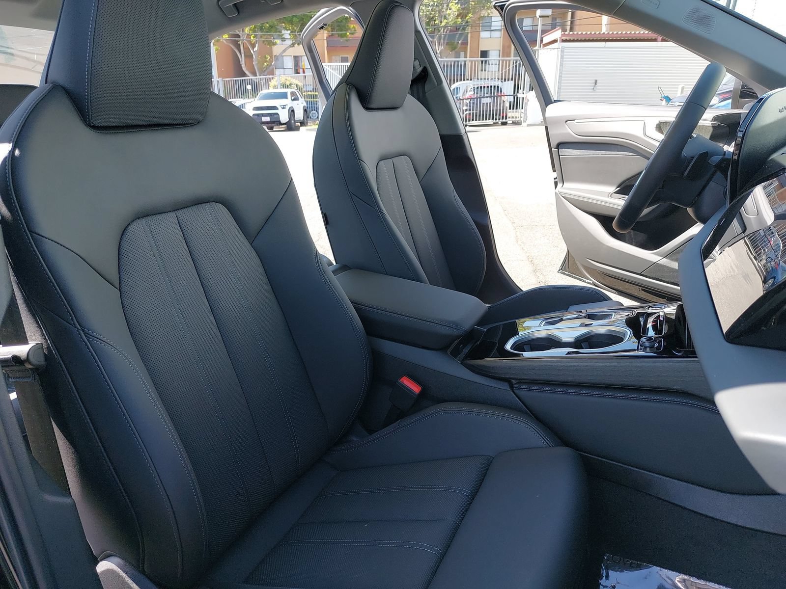New 2026 Audi A6 Premium Plus AWD/4WD image 10