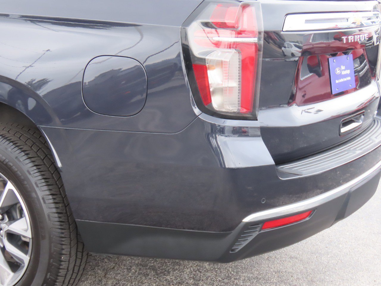 Used 2023 Chevrolet Tahoe LT RWD image 16