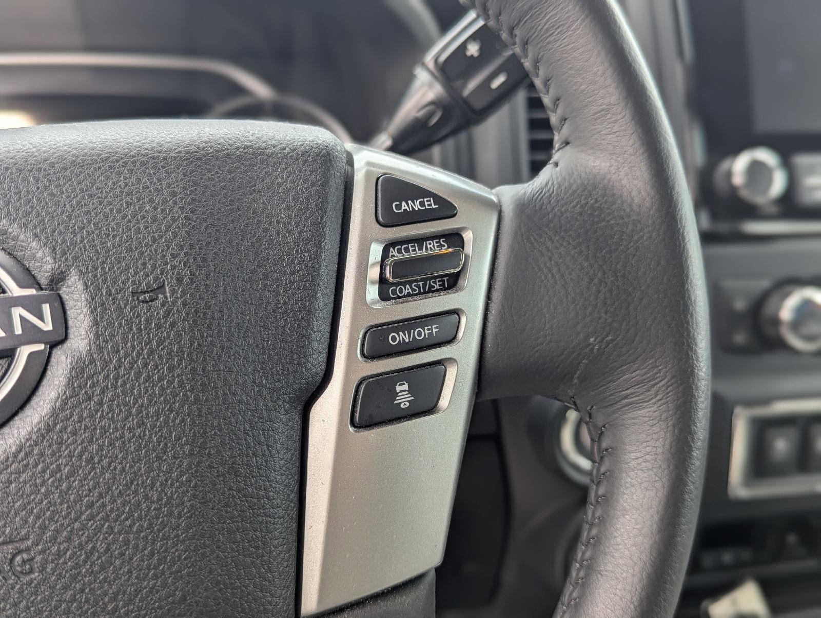 Used 2024 Nissan Titan SV w/ SV Utility Package image 21