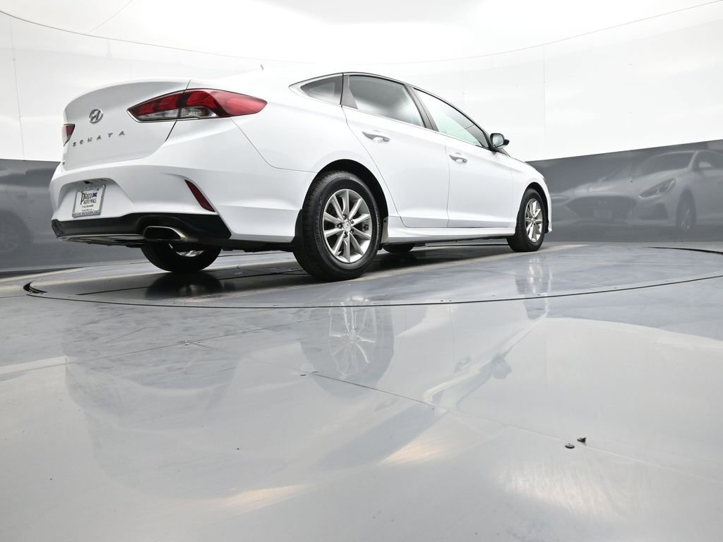 Used 2019 Hyundai Sonata SE w/ Winter Weather Package FWD image 28