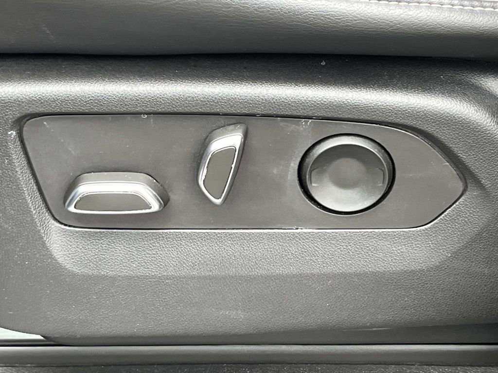 Certified 2023 Cadillac Escalade Sport w/ Touring Package image 27