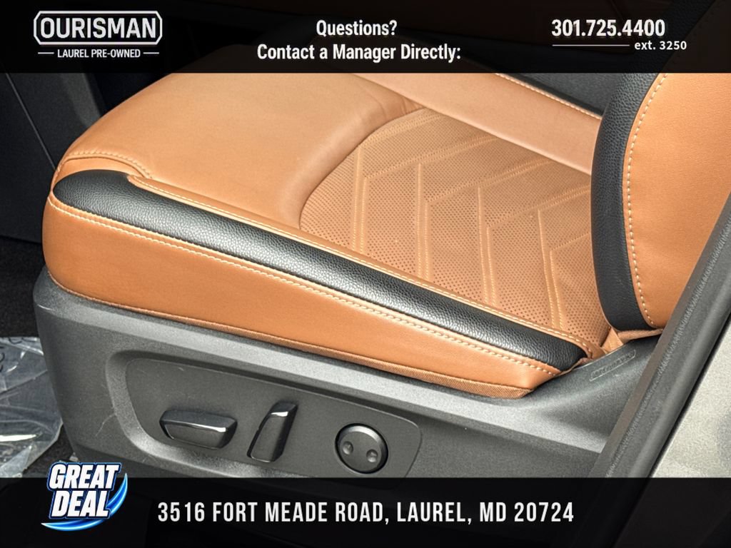 Used 2025 Nissan Pathfinder Platinum w/ Cargo Package AWD/4WD image 7