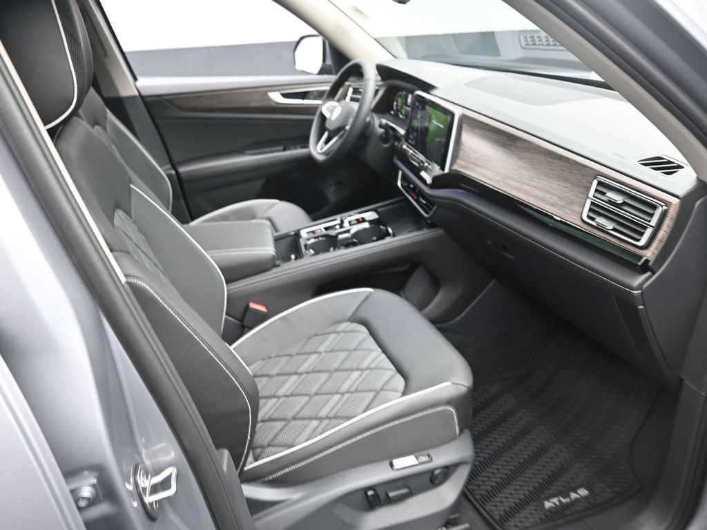 New 2026 Volkswagen Atlas SEL Premium R-Line AWD/4WD image 30