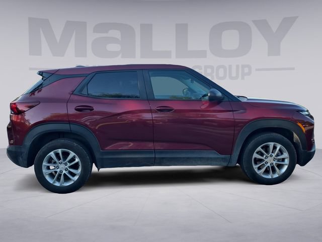 Certified 2025 Chevrolet TrailBlazer LS w/ LPO, Blackout Package AWD/4WD image 6