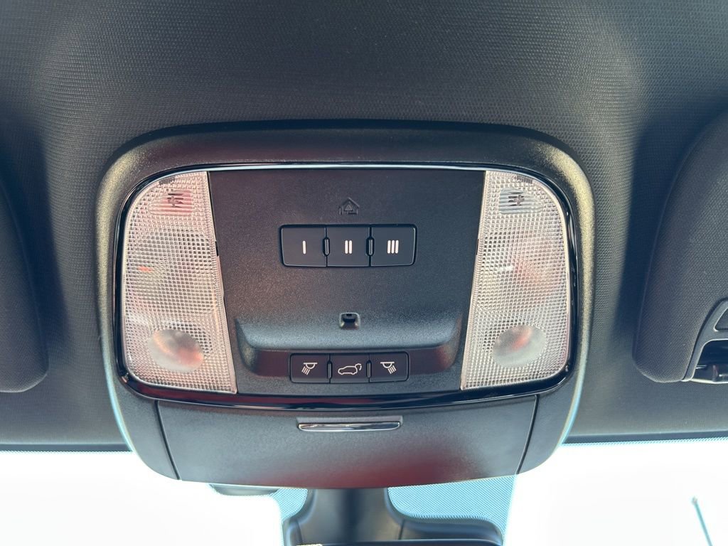 Used 2021 Dodge Durango GT image 23