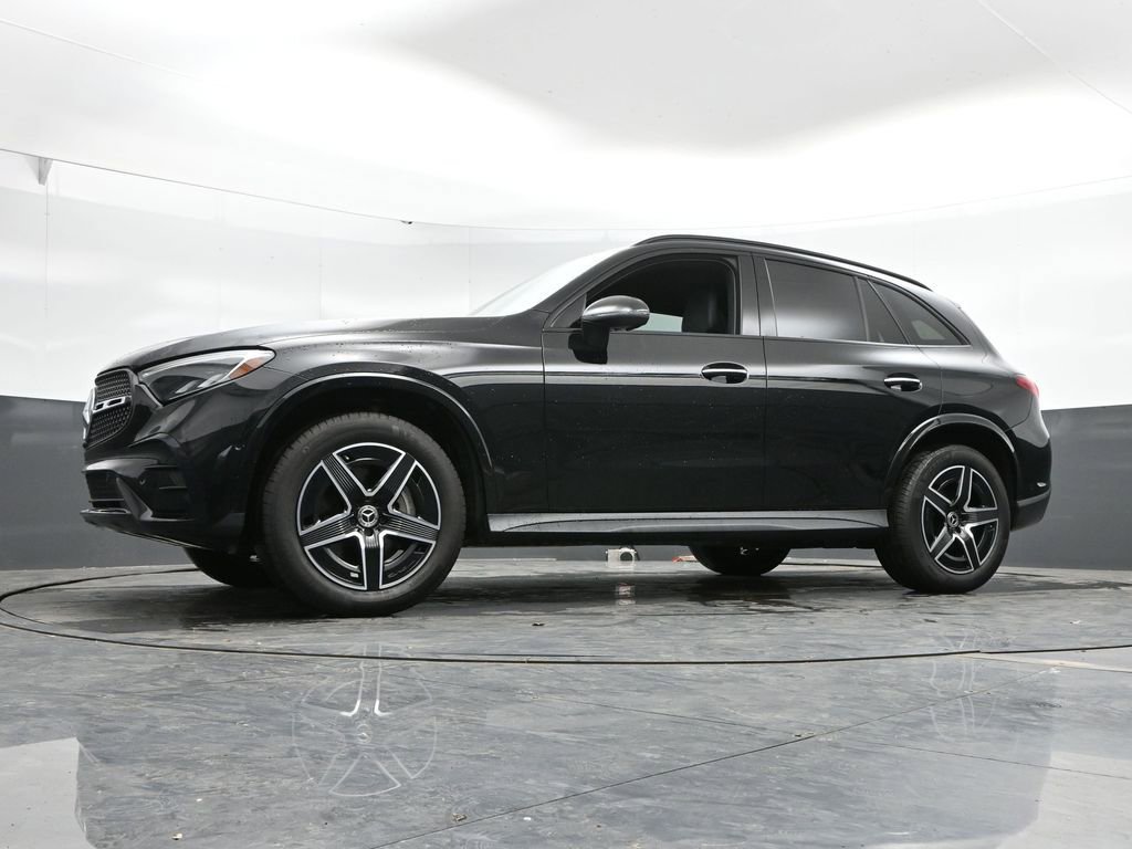 Used 2023 Mercedes-Benz GLC 300 image 39