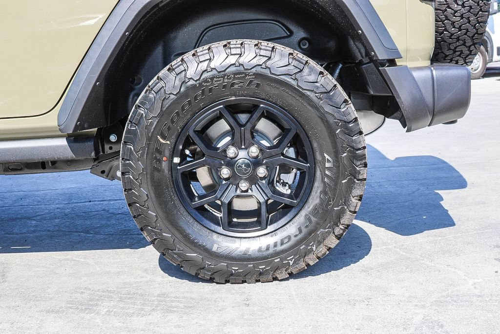 New 2026 Jeep Wrangler Unlimited Sport AWD/4WD image 12