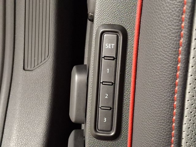 Used 2024 Volkswagen GTI SE FWD image 26