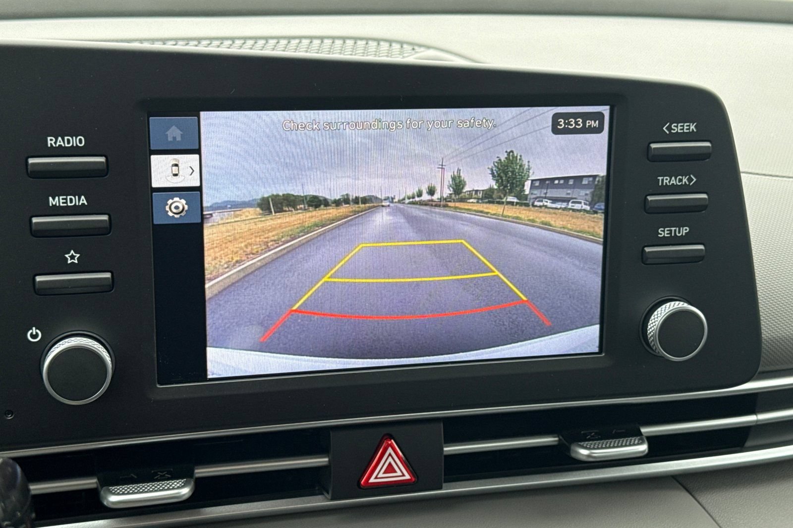 New 2026 Hyundai Elantra SE FWD image 17