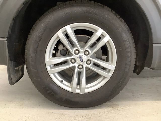 Used 2021 Ford Explorer XLT w/ Class III Trailer Tow Package image 7