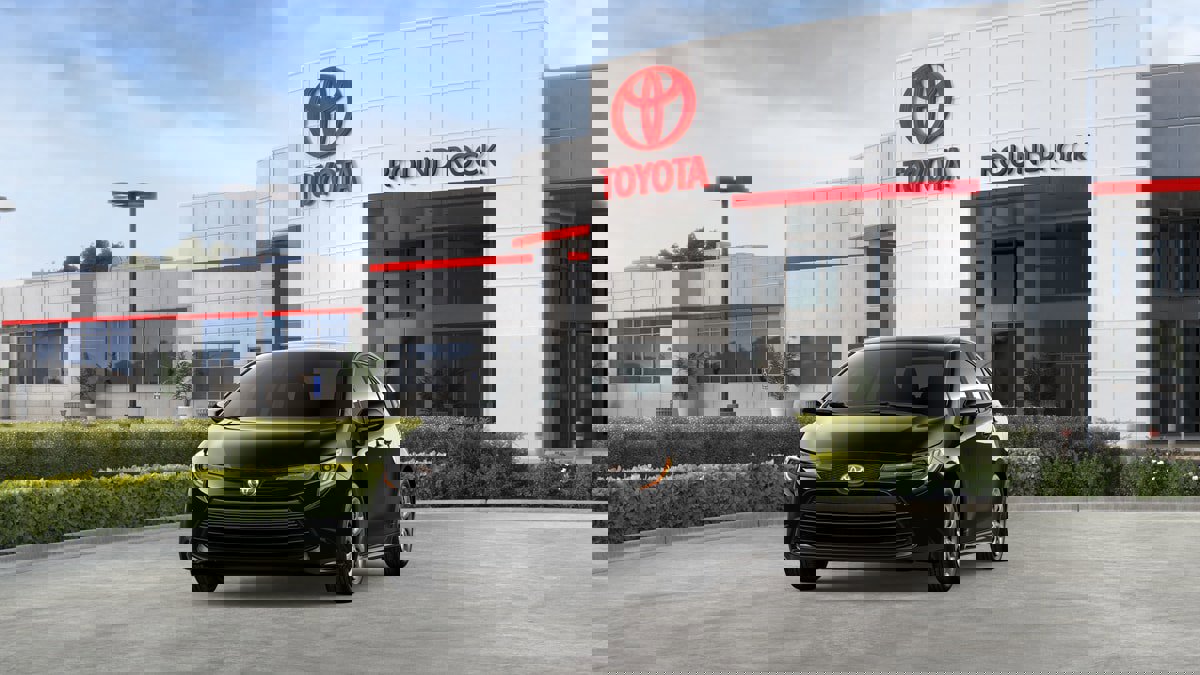 New 2026 Toyota Corolla LE image 18