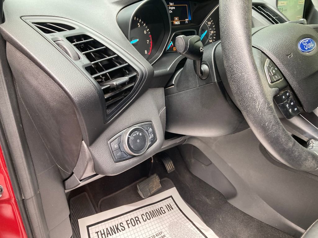 Used 2017 Ford Escape SE w/ SE Leather Comfort Package image 17