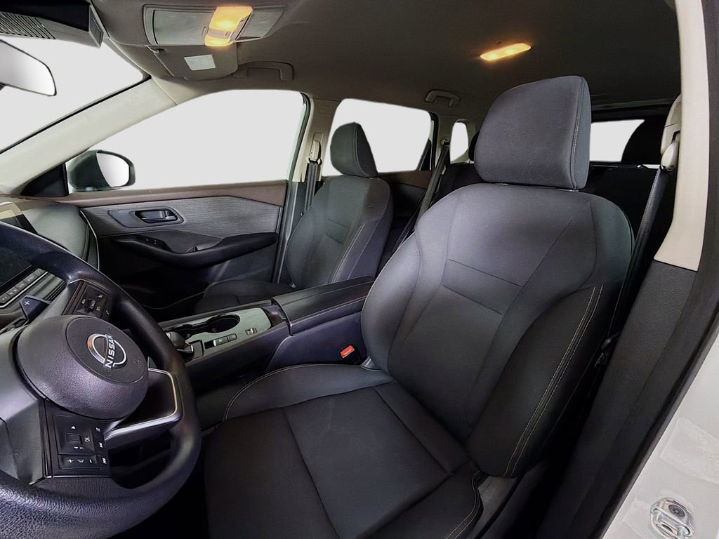 Used 2023 Nissan Rogue S image 13