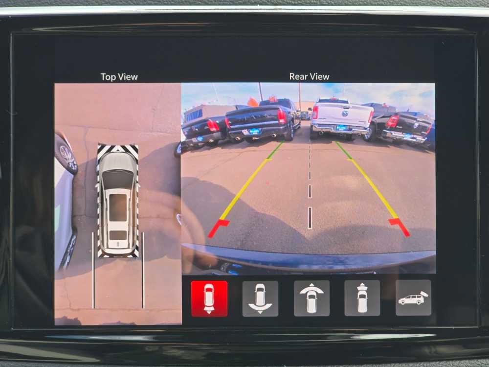 New 2026 Chrysler Pacifica Select AWD/4WD image 20