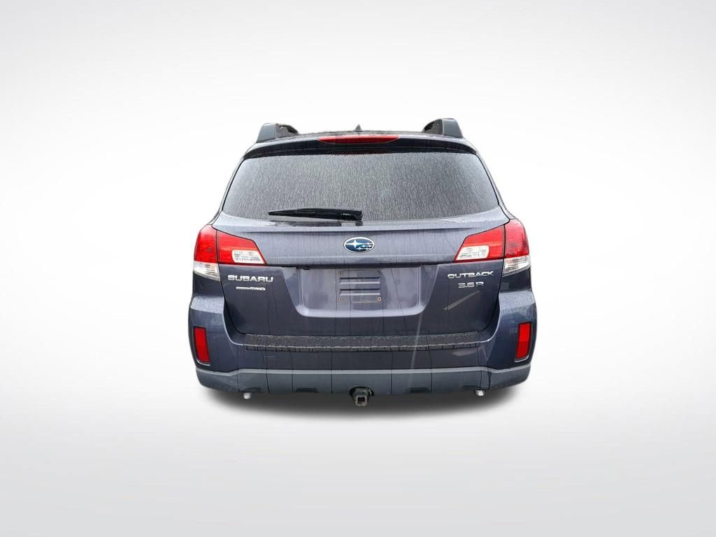 Used 2013 Subaru Outback 3.6R Limited image 7