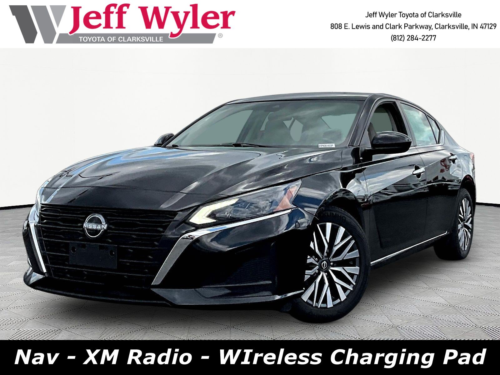 Used 2023 Nissan Altima 2.5 SV w/ SV Premium Package FWD image 1