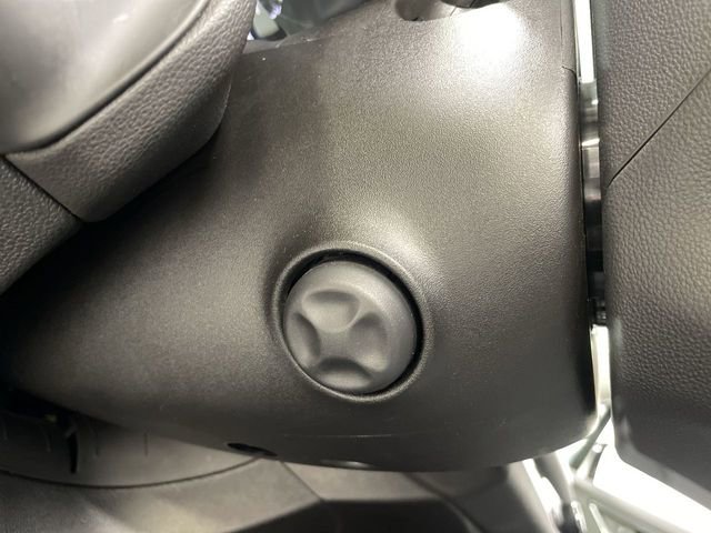 Used 2021 Buick Enclave Premium w/ Sun and Sites Package image 39