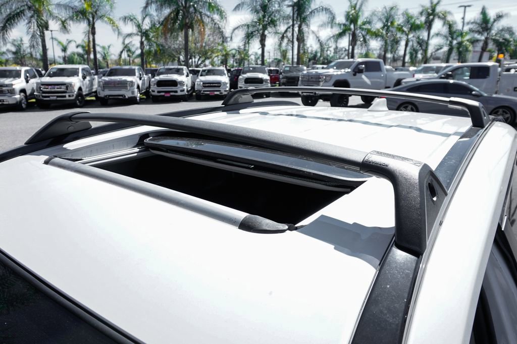 Used 2019 Toyota RAV4 XLE w/ Convenience Package image 24