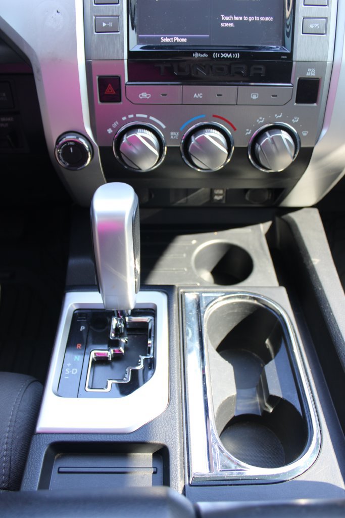 Used 2019 Toyota Tundra SR5 w/ SR5 Upgrade Package AWD/4WD image 48