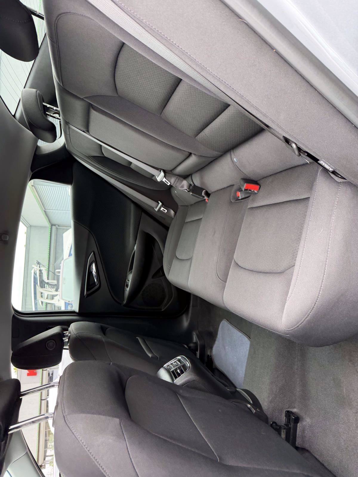 Used 2023 Chevrolet Malibu LT FWD image 12