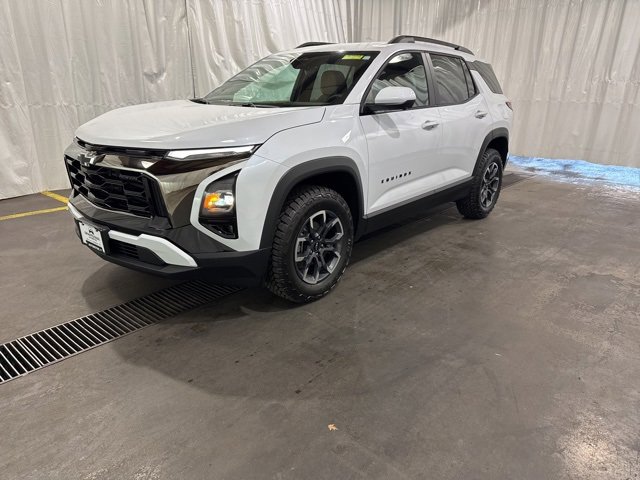 New 2026 Chevrolet Equinox ACTIV w/ Safety and Technology Package image 31