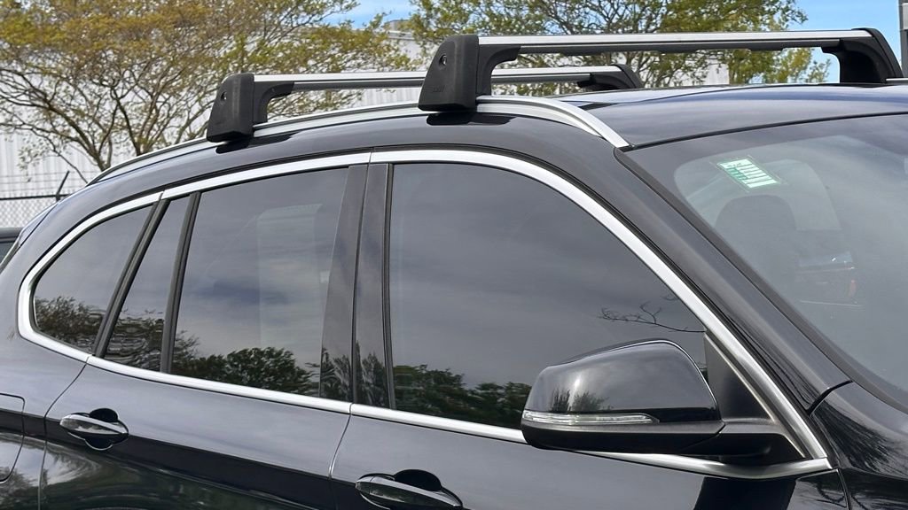 Used 2017 BMW X1 xDrive28i image 3