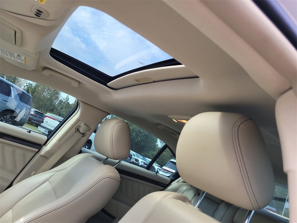 Used 2018 Ford Taurus Limited image 19