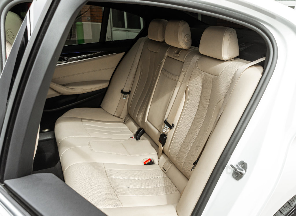 Used 2021 BMW 530i RWD image 27