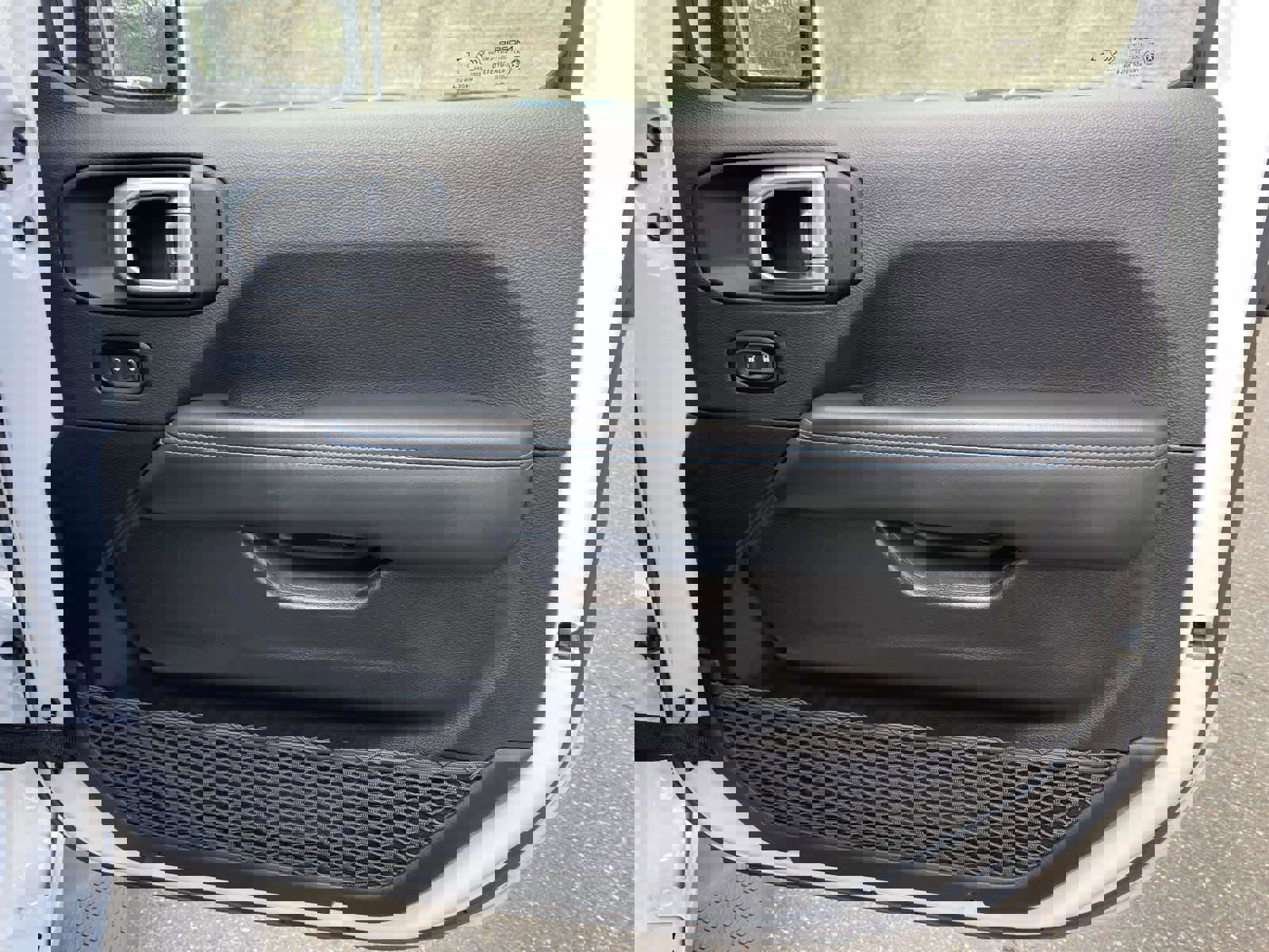 Used 2024 Jeep Wrangler High Altitude image 30