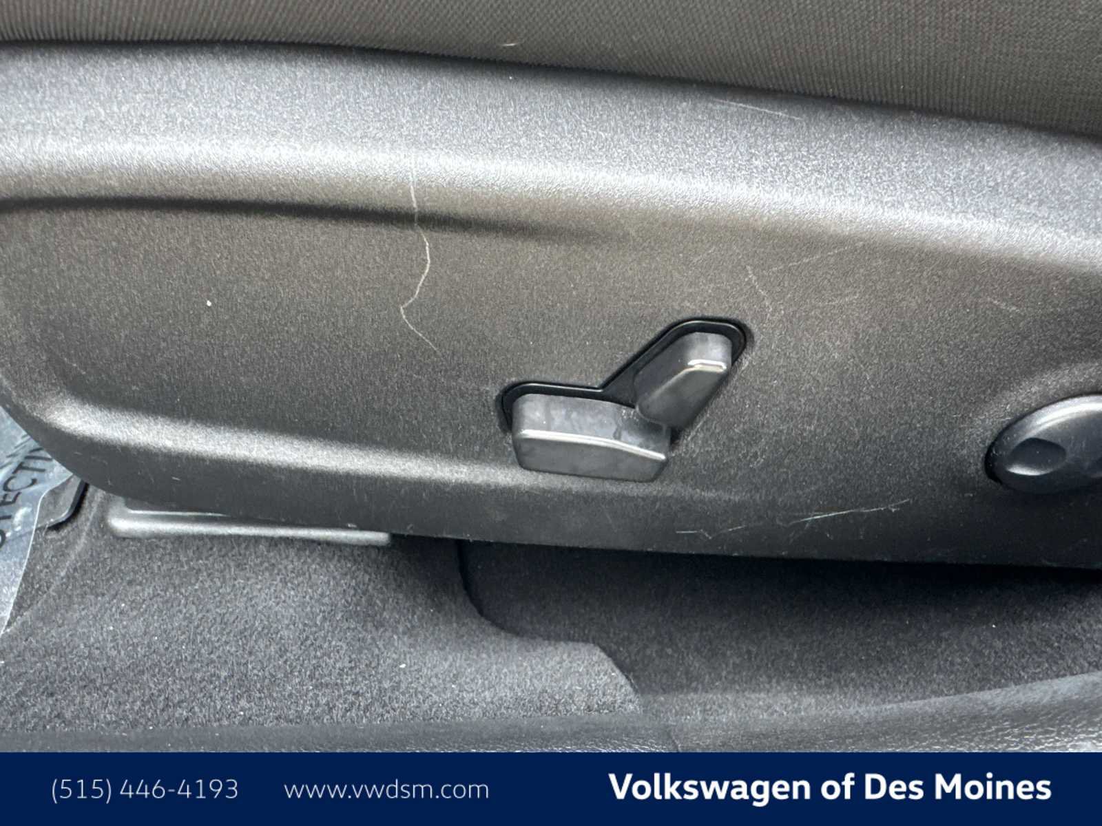 Used 2023 Dodge Charger GT image 24