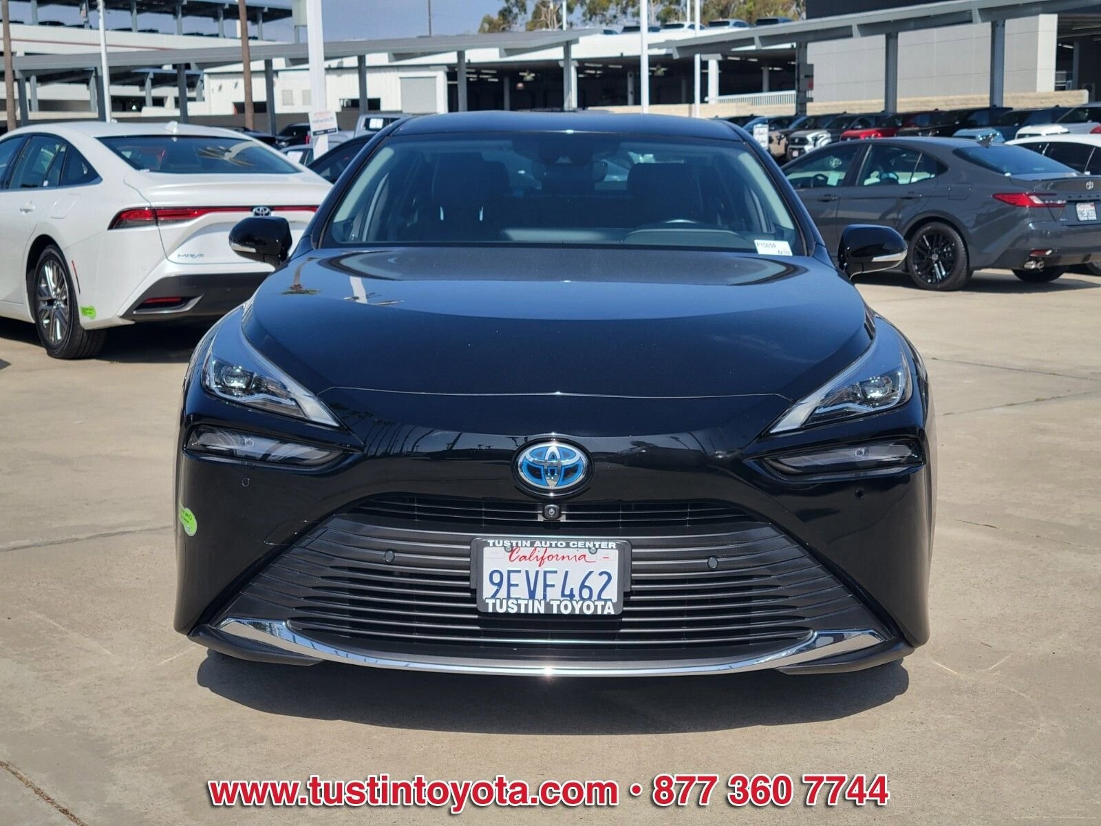 Certified 2022 Toyota Mirai w/ Advanced Technology Package RWD image 8