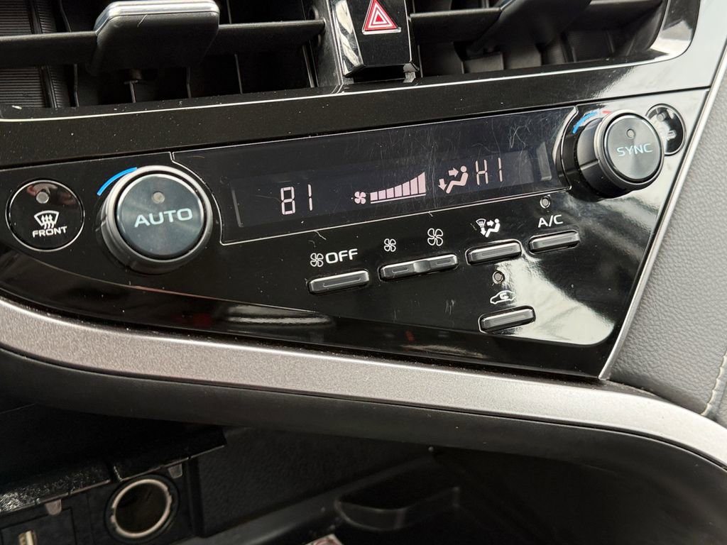 Used 2024 Toyota Camry XSE image 32