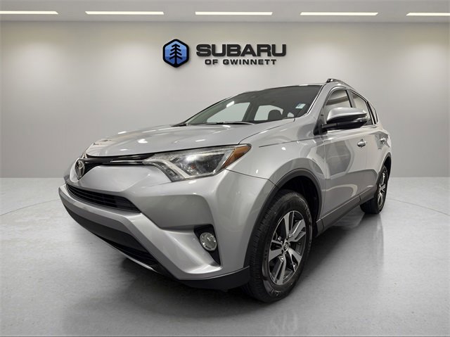 Used 2018 Toyota RAV4 XLE image 1
