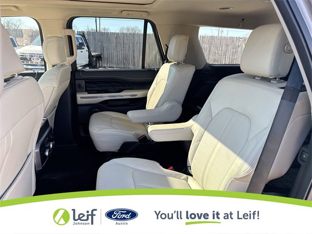 Used 2018 Ford Expedition Platinum image 28