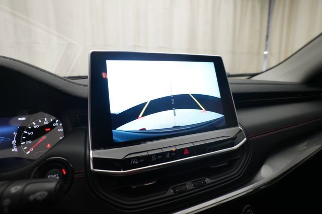 Used 2022 Jeep Compass Trailhawk w/ Trailhawk Convenience Group image 19